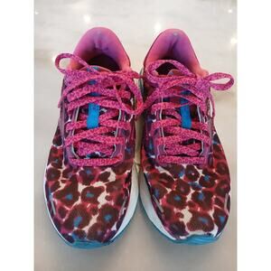 Brooks Adrenaline GTS running shoes size 8 pre-owned cleaned